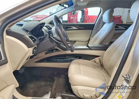 2017 Lincoln Mkz Select z USA, uszkodzony, nr VIN 3LN6L5C93HR619837